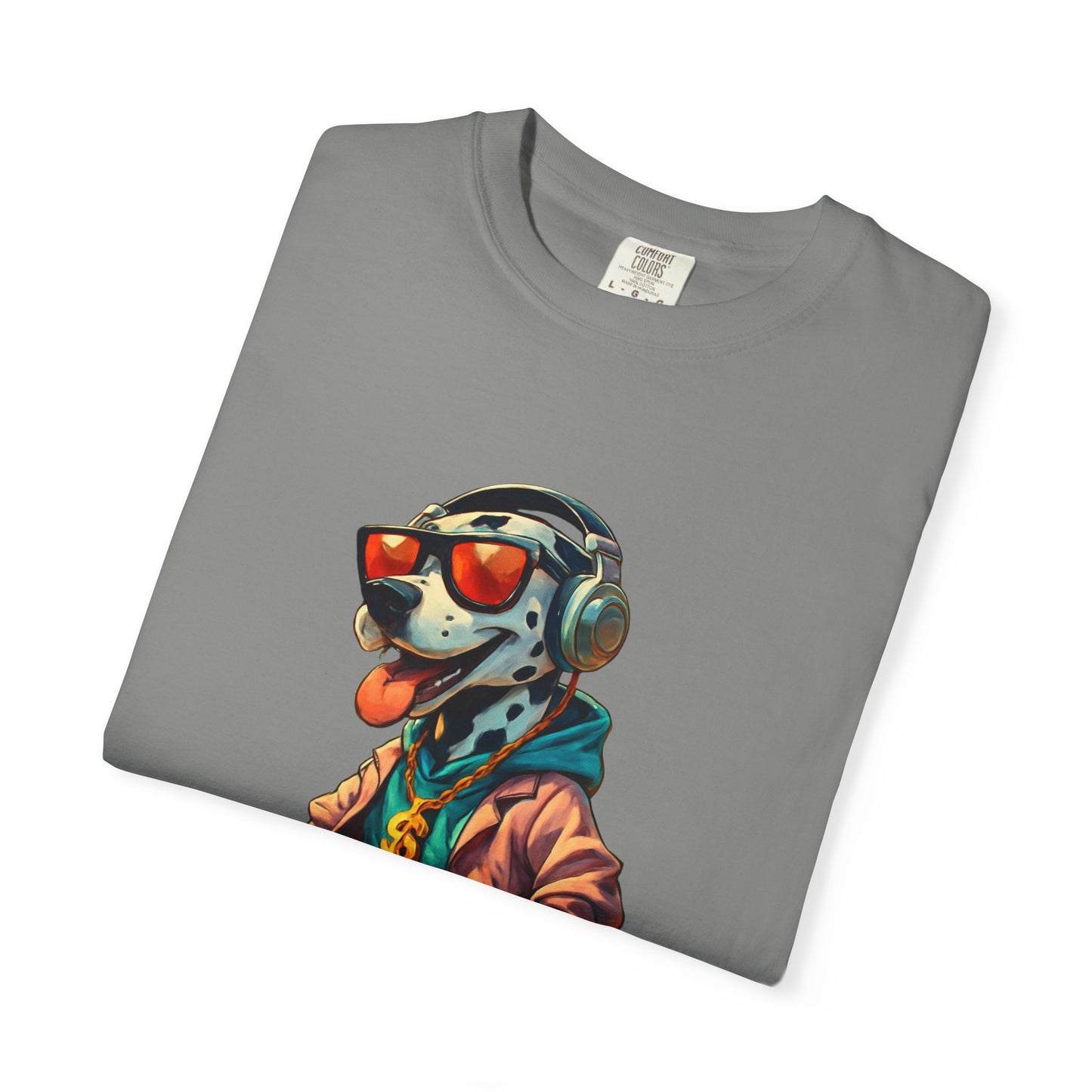 Stylish Dog Graphic T-shirt for Pet Lovers, Casual Wear, Streetwear, Dog Mom Gift, Fun Gift for Birthdays, Unique Tee