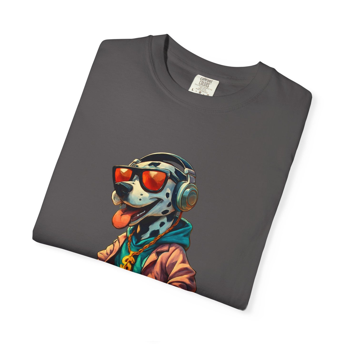 Stylish Dog Graphic T-shirt for Pet Lovers, Casual Wear, Streetwear, Dog Mom Gift, Fun Gift for Birthdays, Unique Tee